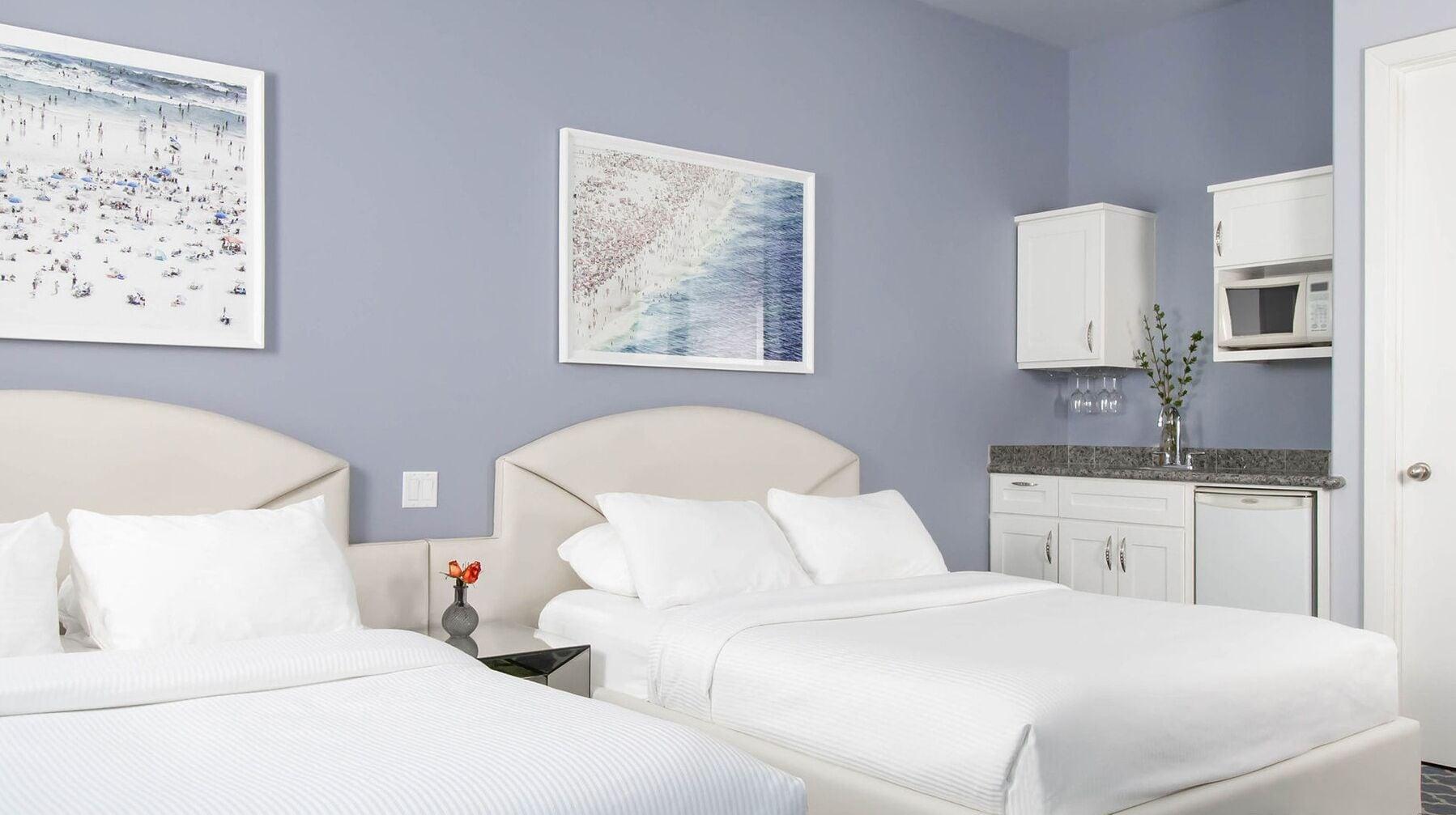 Retro Suites Hotel Chatham-Kent ภายนอก รูปภาพ